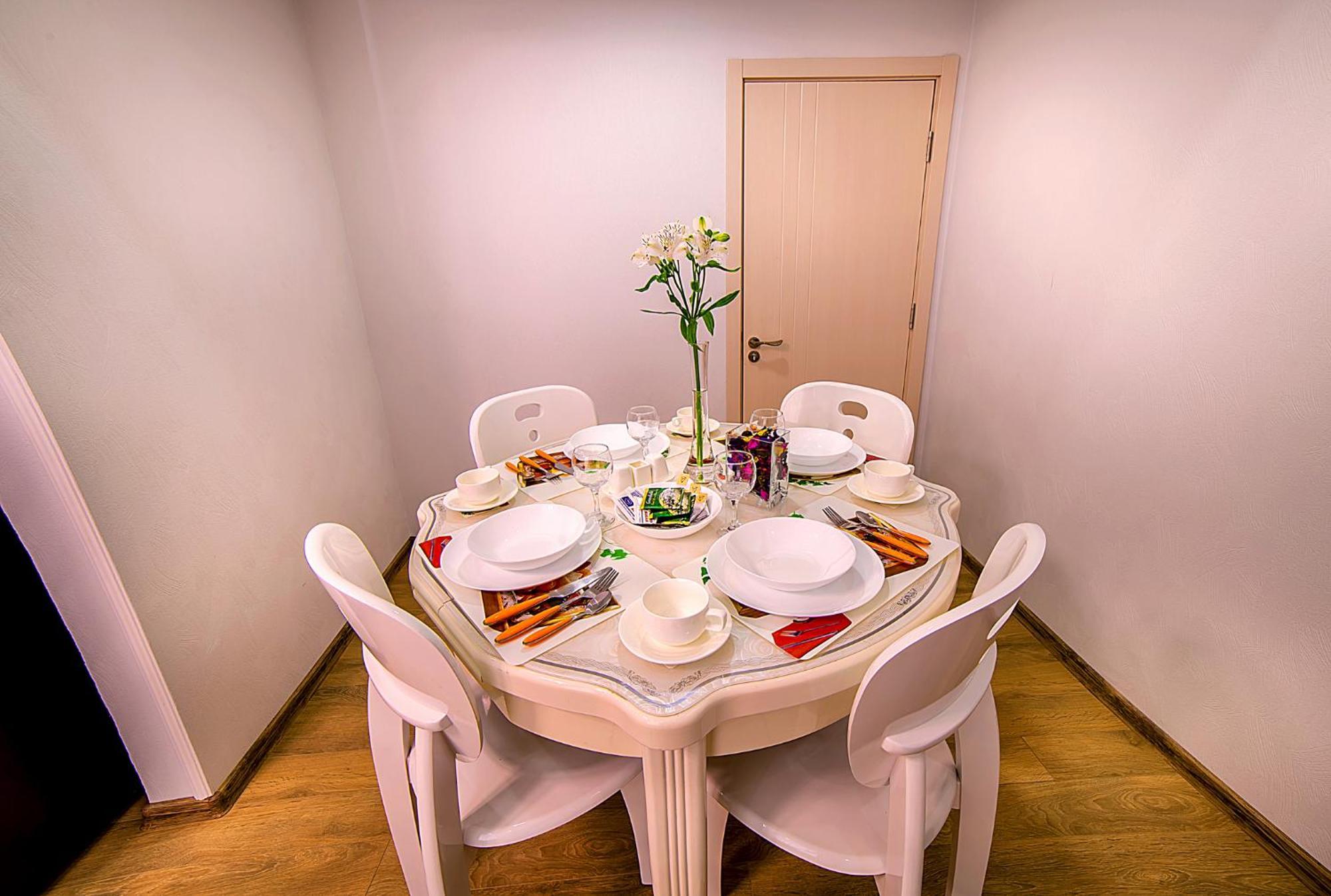 Hermes Apartment Τυφλίδα Εξωτερικό φωτογραφία