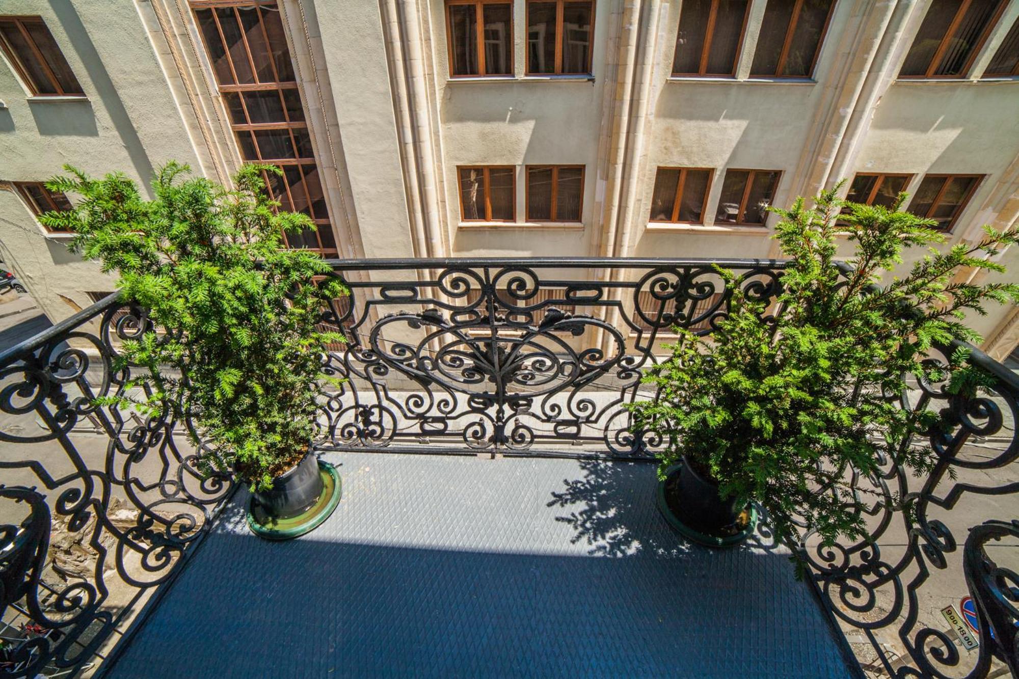 Hermes Apartment Τυφλίδα Εξωτερικό φωτογραφία